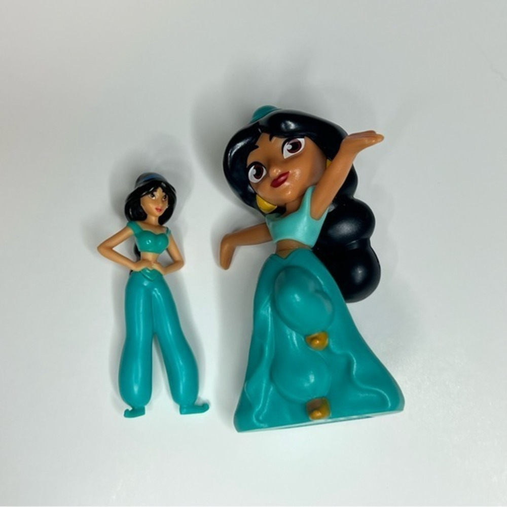 Two mini Jasmine from Disney‎ action figure